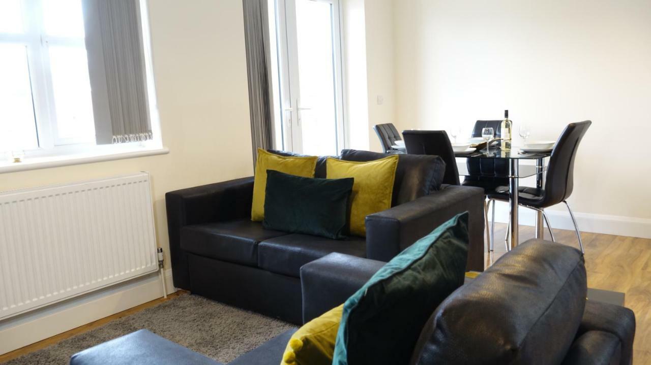 Luxury 2 Bed 2 Bath - Free Parking - 5Min To Airport - Sleeps 6 Lejlighed Ashford  Eksteriør billede